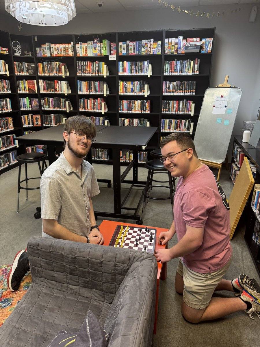 tchslib's tweet photo. Book Club won Battle of the Books today at @tcpublib!

Antonia prepared questions based on the Kentucky Bluegrass Awards 2024-25 List, which our book club members have read throughout the school year (cont.) https://t.co/mhCThNYvq1