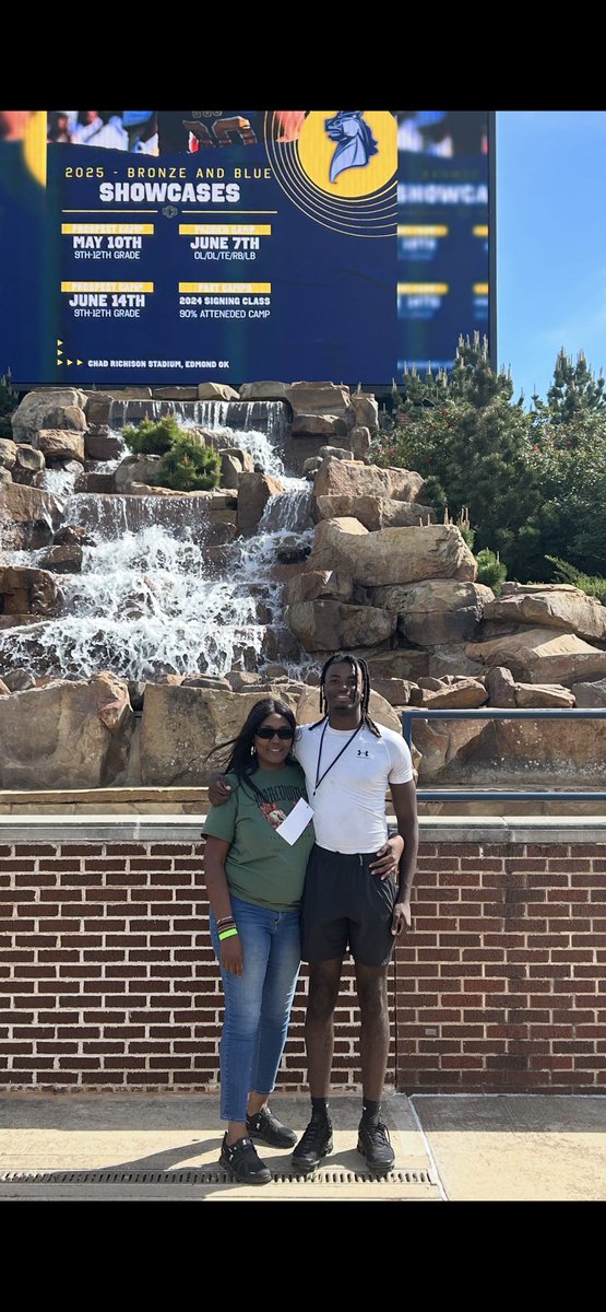 Jermaine โScootaโ Laster (@jermainelaster) on Twitter photo Had an awesome time at Junior Day visit <a href="/ucobronchofb/">UCO Football</a> . Much thanks and appreciation to <a href="/Coach_TPearson/">Thomas Pearson</a> <a href="/Coach_Curlee/">James Curlee</a> for the invite & encouragement! Looking forward to coming back to compete!
<a href="/Hartman3Clint/">Clint Hartman</a> <a href="/CoachMurch324/">Will Murchison</a> <a href="/Coach_Lopez12/">Coach Lopez</a> <a href="/On3Recruits/">On3 Recruits</a> <a href="/Rivals/">Rivals</a> <a href="/ScottRapp17/">Scott Rapp</a> Had an awesome time at Junior Day visit <a href="/ucobronchofb/">UCO Football</a> . Much thanks and appreciation to <a href="/Coach_TPearson/">Thomas Pearson</a> <a href="/Coach_Curlee/">James Curlee</a> for the invite & encouragement! Looking forward to coming back to compete!
<a href="/Hartman3Clint/">Clint Hartman</a> <a href="/CoachMurch324/">Will Murchison</a> <a href="/Coach_Lopez12/">Coach Lopez</a> <a href="/On3Recruits/">On3 Recruits</a> <a href="/Rivals/">Rivals</a> <a href="/ScottRapp17/">Scott Rapp</a>