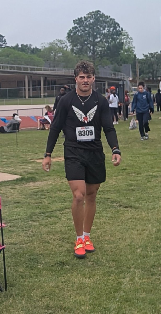 Proud of these young men competing at the Region 1 6A Track Meet <a href="/UTA/">UTA</a> <a href="/coachrusche/">Brett Rusche</a> <a href="/IISDAthletics/">Irving ISD Athletics</a> <a href="/IrvingISD/">Irving ISD</a> <a href="/MacArthurCards/">MacArthur HS</a>