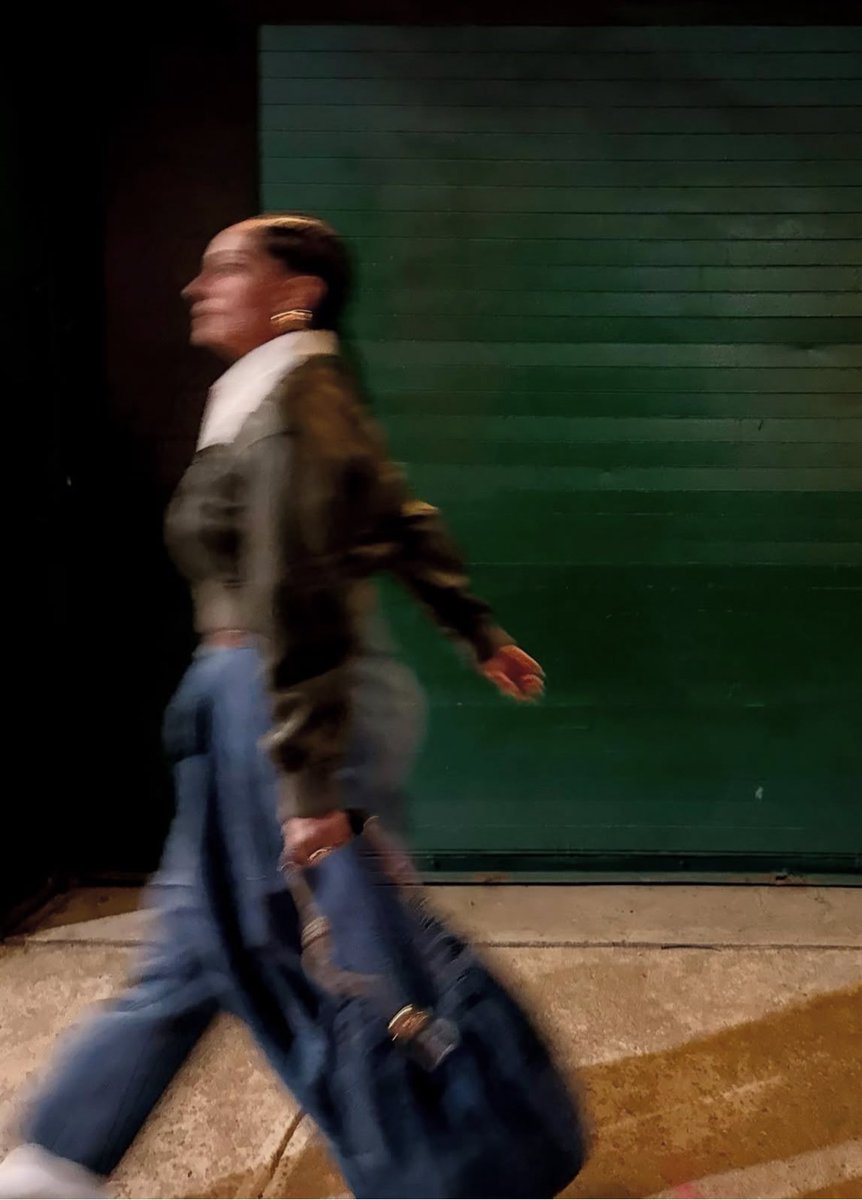 thatgirl. tweet media