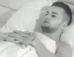 millie_fowler13's tweet photo. Chris led in bed wondering if he was really meant to wee in the cat little tray or not #CBBUK https://t.co/OtR527qnPJ