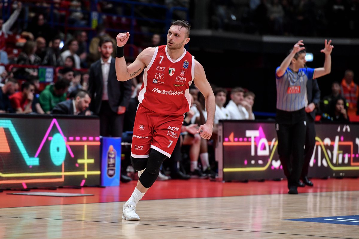 OlimpiaMI1936's tweet photo. Movimento di palla, alte percentuali: l'Olimpia vince 118-83

Game recap 👉🏻 https://t.co/axcqZpwvmr

#insieme #ForzaOlimpia https://t.co/sgVVQPYMxE