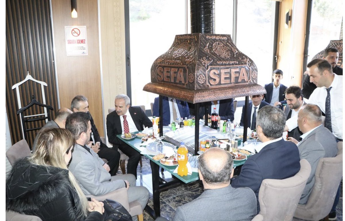 Kıymetli kardeşim Selim AŞKAN’ ın Hakkari’de açtığı Sefa Ocakbaşı'nın açılış heyecanına ortak olduk. Yeni işletmeye bol kazançlar ve nice lezzet dolu sofralar dileriz.