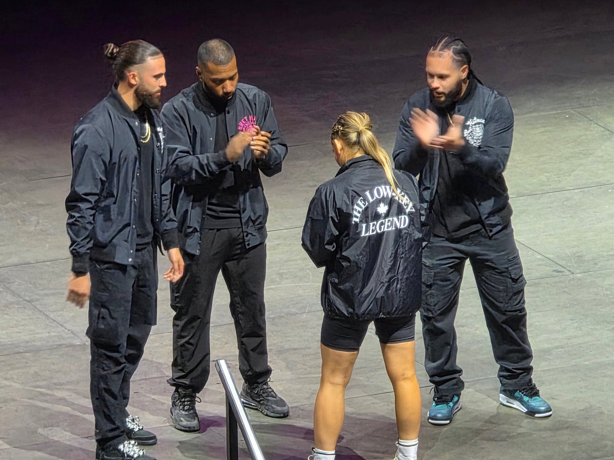 RingmasterMidas's tweet image. #Dungeonstrong 💪🏾