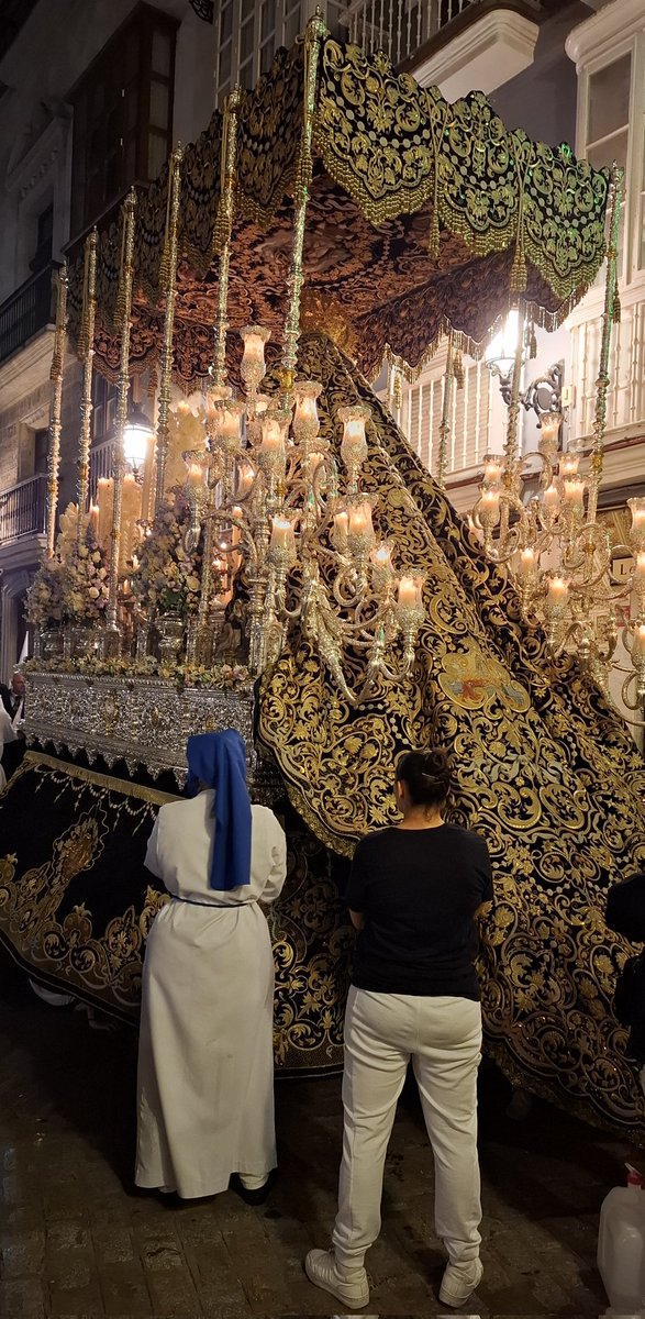 Anabel__Ruz's tweet photo. Aún sigo en la Madrugá 👑🔨
Otro rollo, otro mundo!! https://t.co/Hx3gxPujG0