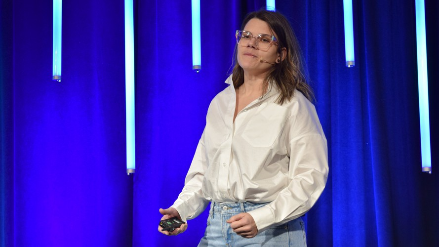 Mylène Laroche, de Sigmund, est fâchée et le dit haut et fort lienmultimedia.com/spip.php?artic…