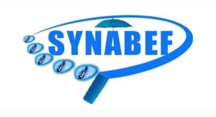 Kaluxfm's tweet photo. MALI 🇲🇱 SUSPENSION DU MOT D’ORDRE DE GRÈVE DU #SYNABEF
C’est ce qui ressort de la rencontre tenue dans la soirée du vendredi 18 avril 2025 entre le Premier ministre et le Syndicat National des Banques, Assurances, Établissements Financiers, Microfinances et Commerces du Mali. https://t.co/uhUQFLtRbh