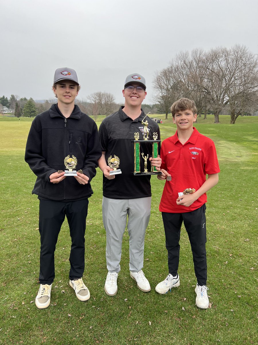 Brought home hardware from the Reedsburg Invite today! The guys had an outstanding score of 300 to win the event. Graysen Dunn (70) finished 1st individually, Gavin Goetsch (75) was 5th,  Max Schroeder (77) finished 7th and Gavin Falde (78) tied for 10th! Great work, guys! 🦅🏌⛳️