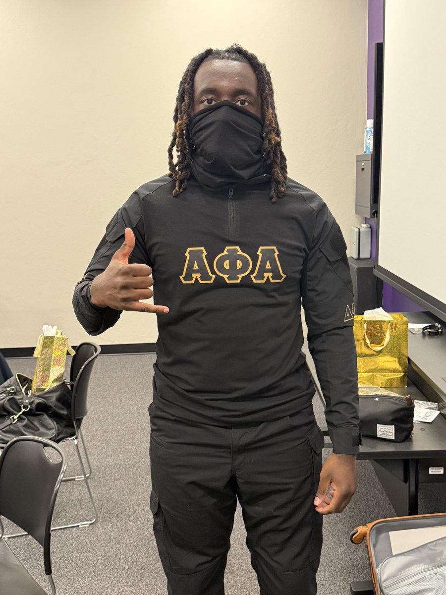 GetterRhema's tweet image. SHREVEPORT JUST GOT 9 DEGREES COOLDERRR🥶🥶❄️❄️ I AM BLESSED TO HAVE JOINED THE DELTA UPSILON LAMBDA CHAPTER OF ALPHA PHI ALPHA FRATERNITY INCORPORATED💛🖤 🤙🏿 Yall know me Rhema Getter but in ALPHA LAND, my name is CONVERSION!!!! 🦍#ALPHAPHIALPHA #CLUB9INE #ΔΥΛ #11REBELSOFITHACHA