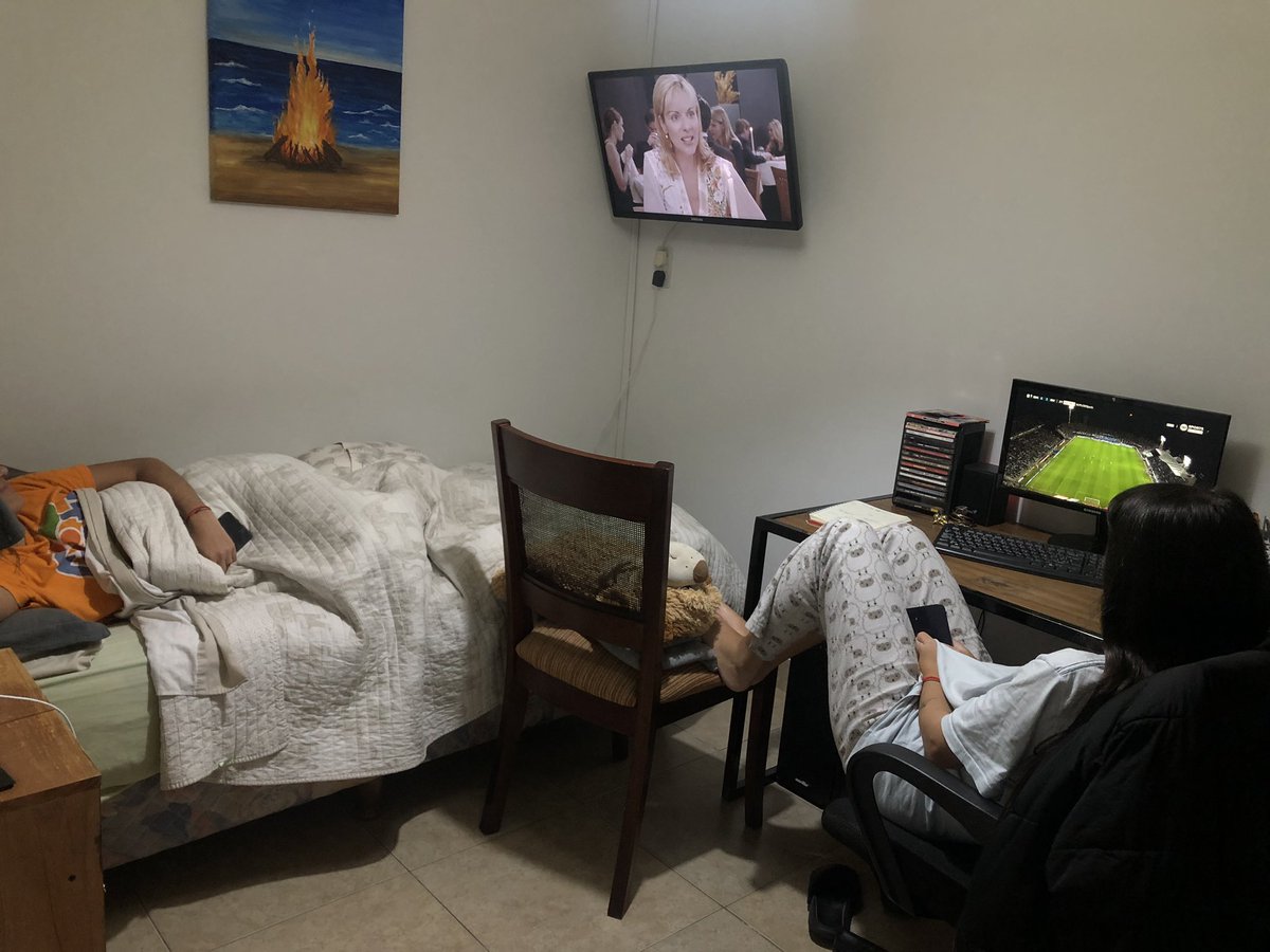 Mi hermana y la novia lloro de la risa