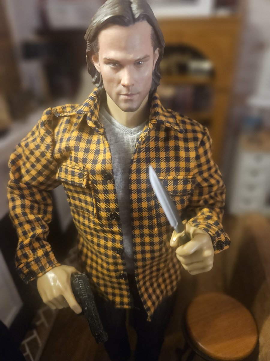 catcurl's tweet photo. #samwinchester #supernarural #catcurl #spndiorama https://t.co/a6Gn4unQUx