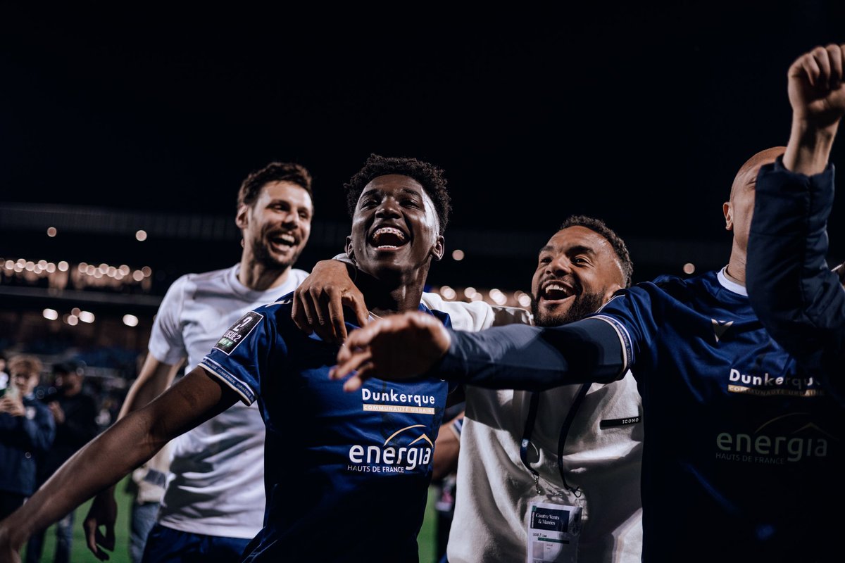 +3️⃣ points en famille 🫶💙🤍

#USLDGF38 #TeamUSLD