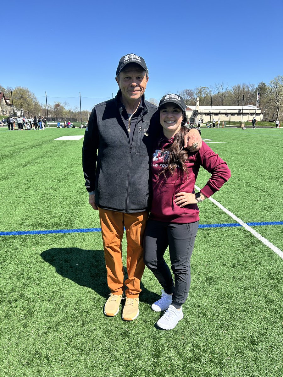 AMANDAbolic's tweet image. Had an inspiring guest @gors55 come out to support Eastern Flag Football and watch us secure TWO big wins on Thursday!
Grateful for him coming to visit and proud of this squad’s grit and growth all season 🦅🏈
@EUWomensFlagFB