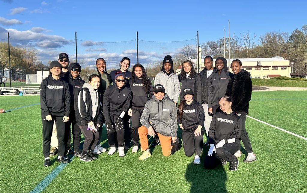 AMANDAbolic's tweet image. Had an inspiring guest @gors55 come out to support Eastern Flag Football and watch us secure TWO big wins on Thursday!
Grateful for him coming to visit and proud of this squad’s grit and growth all season 🦅🏈
@EUWomensFlagFB