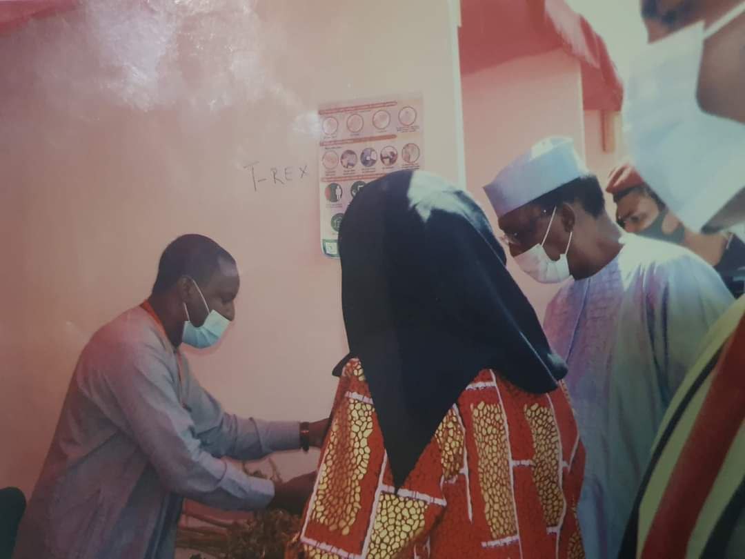FadoulSultan's tweet photo. Aujourd'hui, nous commémorons le 4ème anniversaire du décès du Maréchal du Tchad, Idriss Deby Itno. Homme d'État et figure emblématique, il restera gravé dans nos mémoires pour ses qualités exceptionnelles de pardon et son amour inconditionnel pour son pays. https://t.co/cq09YMUQfw