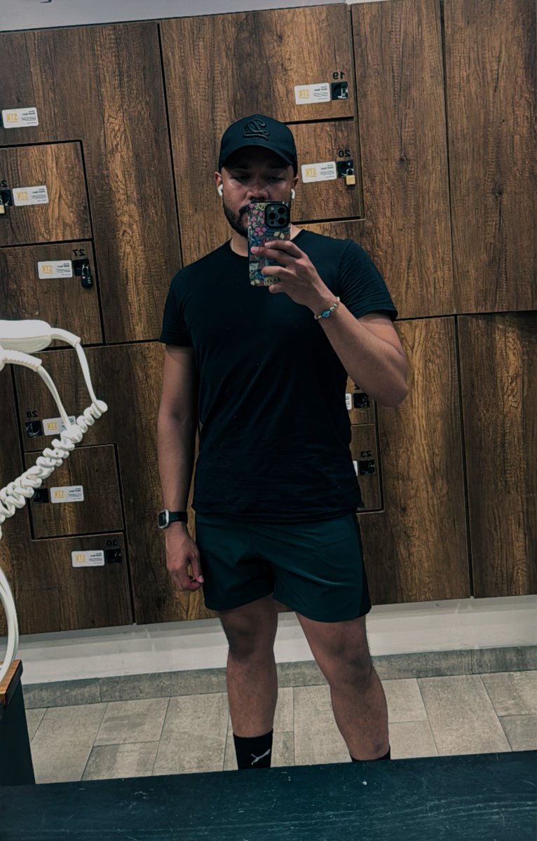 Camo404's tweet photo. 🥵 https://t.co/62QQSibi5j