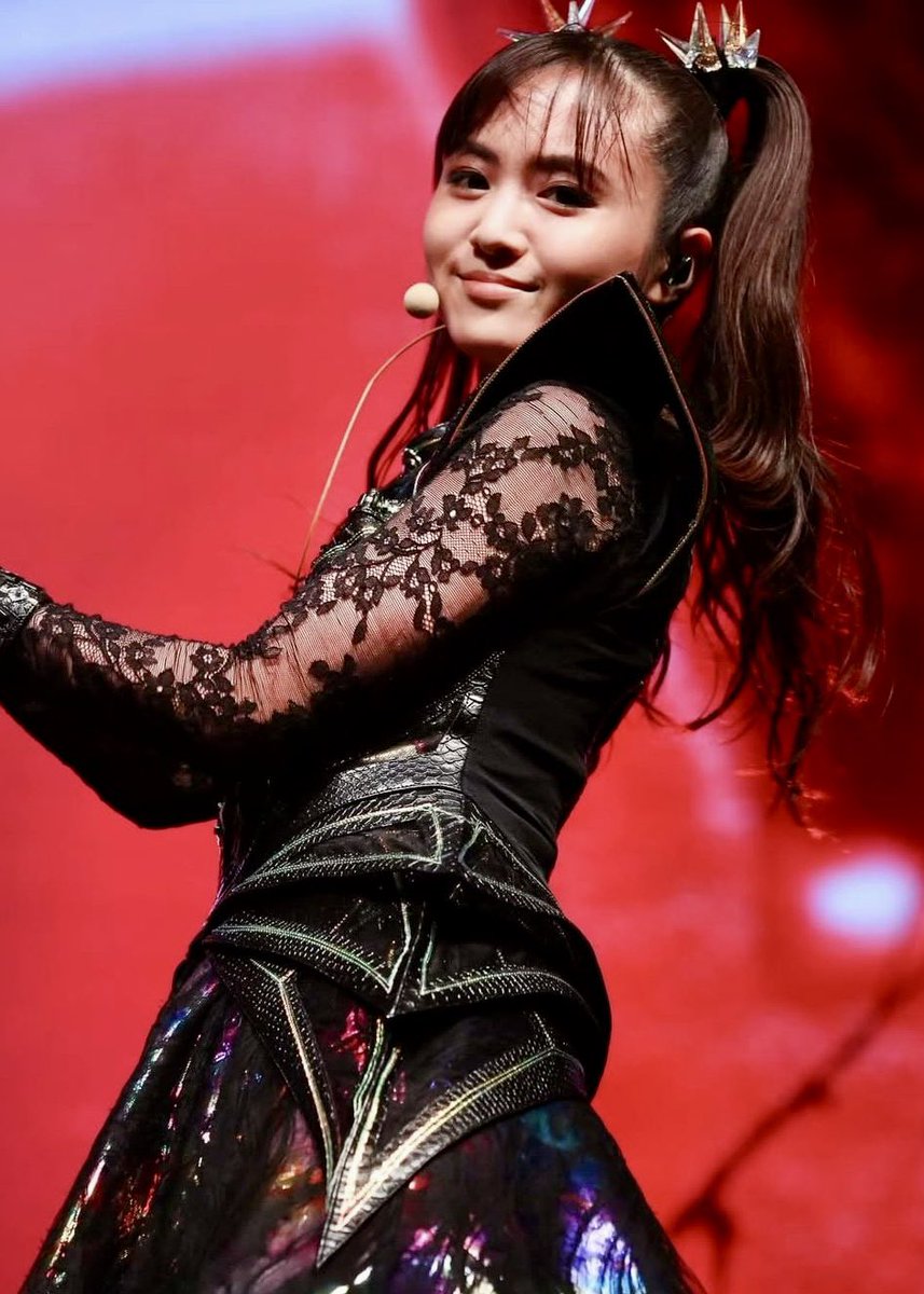 #MOAMETAL #もあちゃん

なにがかわいいって…

美しく…半身 に なってる ﾄｺ ⸜❤︎⸝‍
見 逃さないで !!

今日も
もあちゃん⚡︎
超 もあちゃん✧(  > ·̫ <)♡⚡︎⚡︎