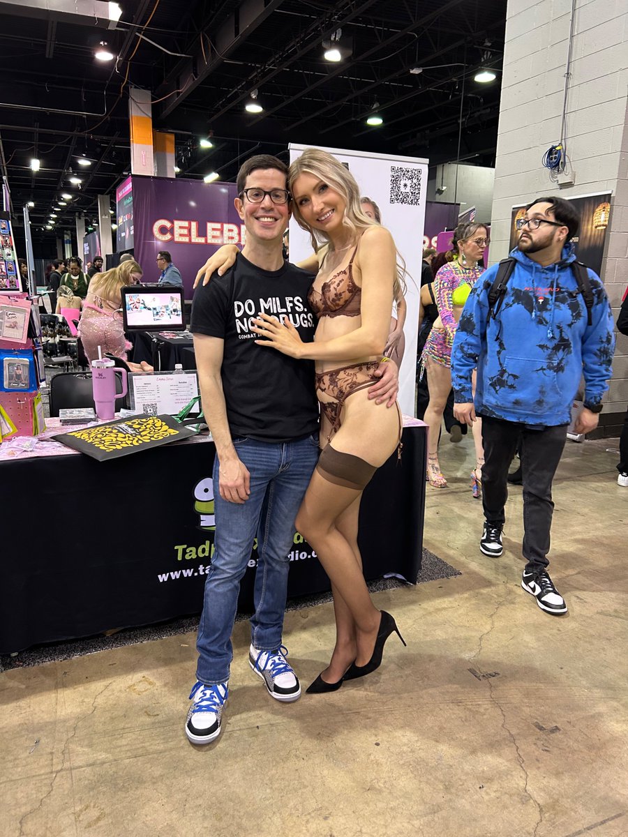 Liam Scott (@iamliamscott) on Twitter photo <a href="/EmmaSirus/">Emma Sirus</a> it was an absolute pleasure to meet you! You’re such a kindhearted and beautiful soul! 🥰🫶🏻✨ <a href="/EmmaSirus/">Emma Sirus</a> it was an absolute pleasure to meet you! You’re such a kindhearted and beautiful soul! 🥰🫶🏻✨