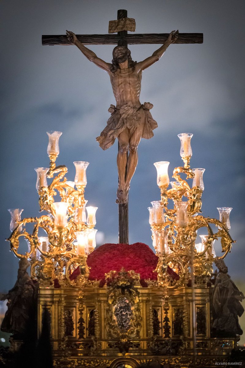 Noche de Viernes Santo

<a href="/HdadCachorro/">El Cachorro</a>

#SemanaSanta2025