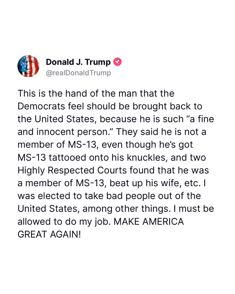 bennyjohnson's tweet image. 🚨President Trump just CALLED OUT the Fake News and Democrats for defending an MS-13 terrorist.
He held up an image in the Oval Office of the MS-13 tattoo on Kilmar Abrego Garcia’s hand.
“I was elected to take bad people out of the US. I must be allowed to do my job.”