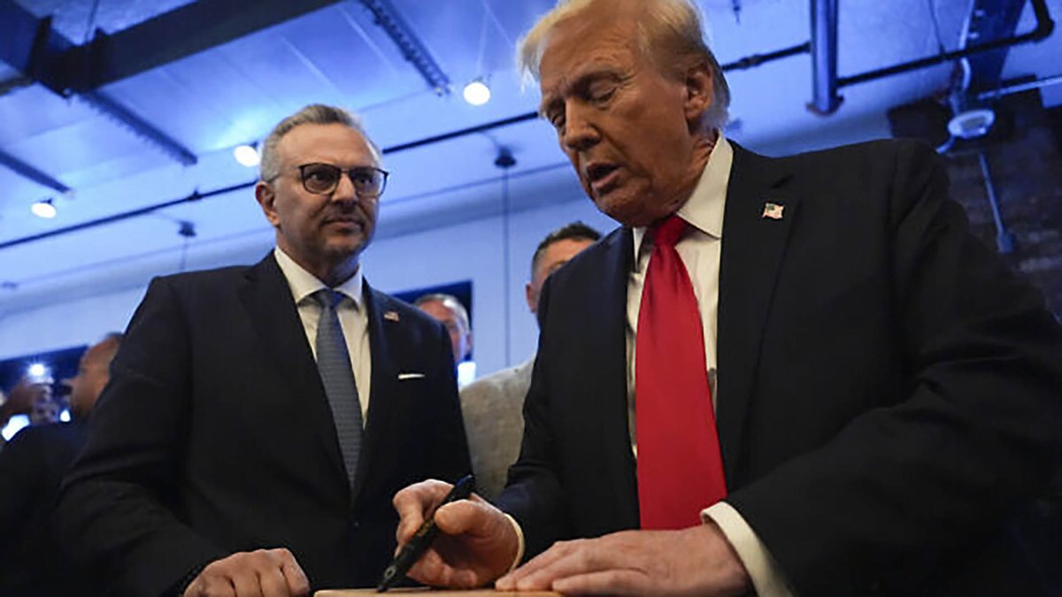 AbdoTalebOmar1's tweet image. Parece que la administración Trump ha empezado a prestar atención a la cuestión saharaui. Novedades: no hay cheque en blanco para Marruecos y habrá una mayor implicación en los intentos de solución. También es cierto que no es la primera vez que se percibe cierto ímpetu.