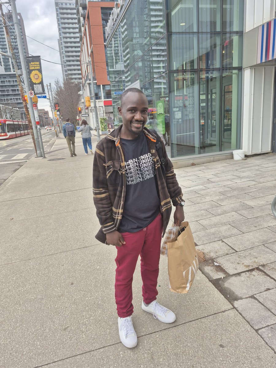 Nobert Oola tweet media