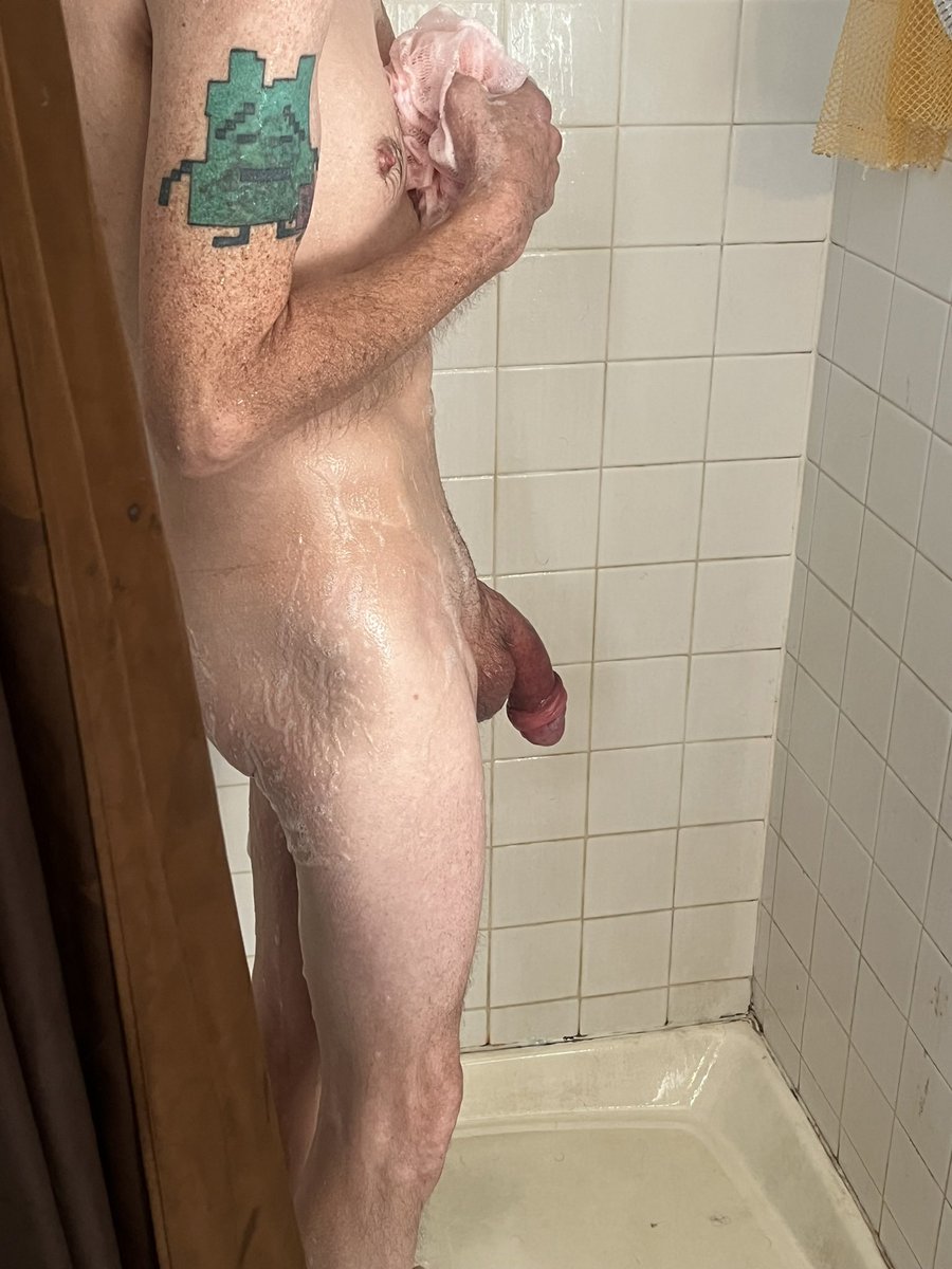 straightdaddy4's tweet photo. @Grindr https://t.co/JH39bsC8w7
