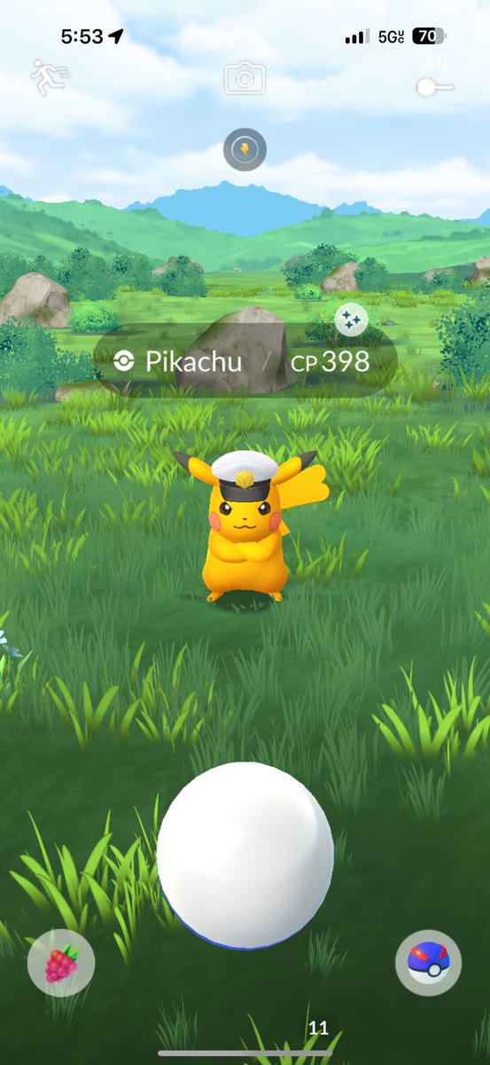 pokebeechboy's tweet photo. Shiny costume Pikachu encounter! ✨ https://t.co/8EjMr2UnVk