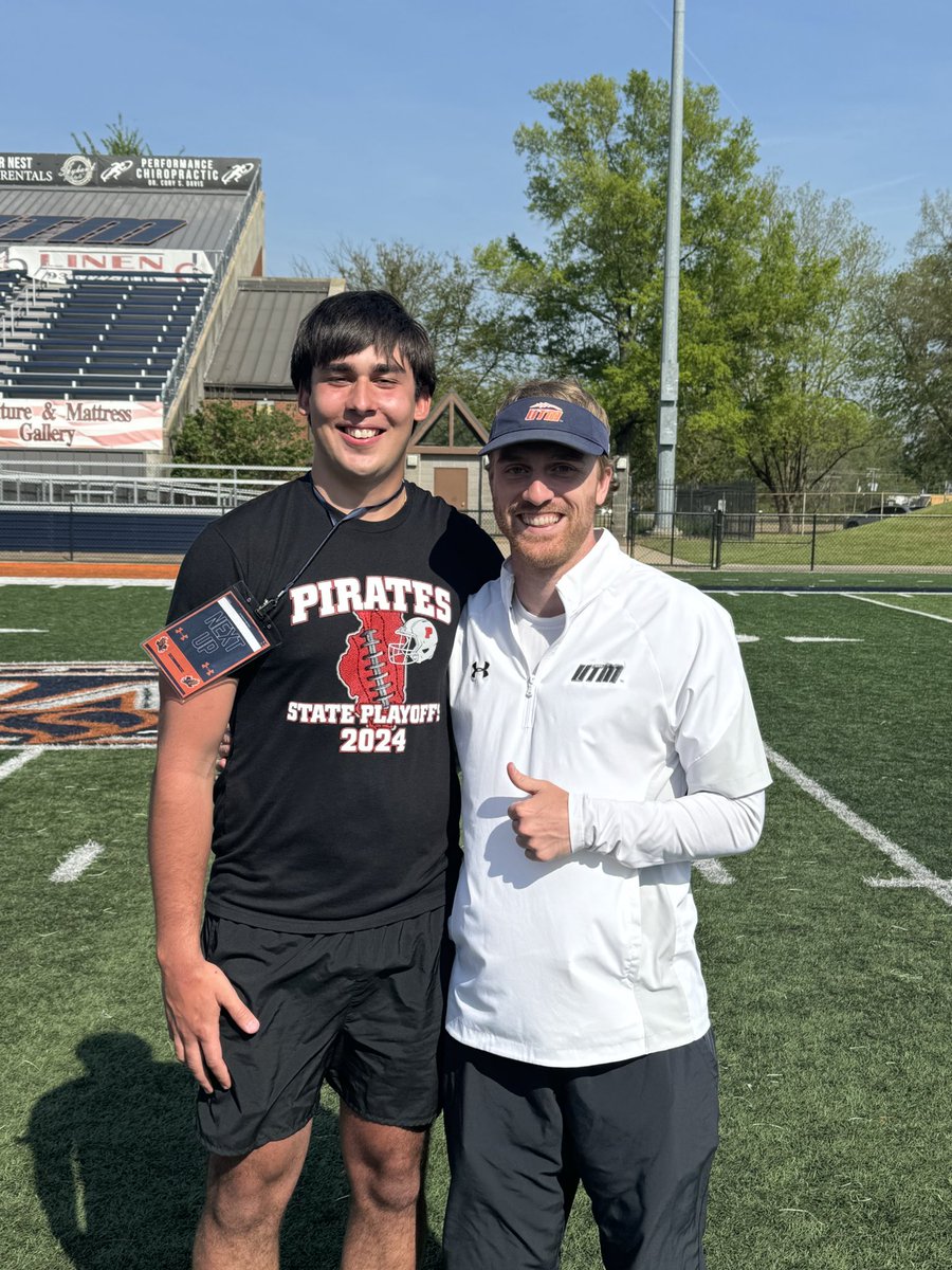 Will Santiago tweet media