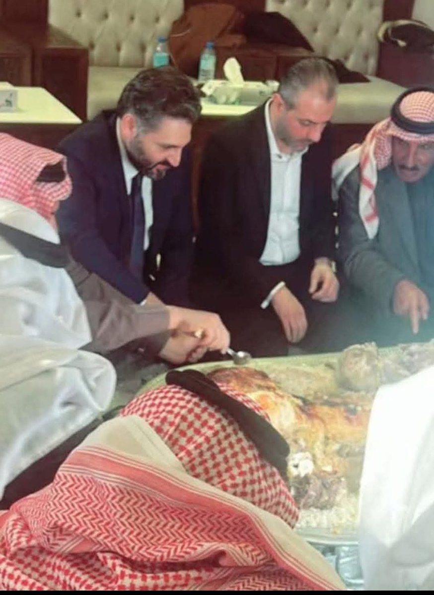 ahmed alaasi (@ahmedalasi) on Twitter photo ليست القضية خطأ وزير الثقافة <a href="/AL_SAALEH/">محمد ياسين صالح</a> فالرجل سارع للاعتذار لكن المصيبة لماذا هؤلاء الشبيحة الكبار أحرار ويقيمون موائد ويدعون إليها أعيان الدولة
.
والمصيبة أيضا أن ثمة من يبرر الخطأ ويهاجم كل من ينتقده وكأنه لا يعرف يوما لماذا انطلقت #الثورة_السورية_العظيمة
#سوريا_الجديدة ليست القضية خطأ وزير الثقافة <a href="/AL_SAALEH/">محمد ياسين صالح</a> فالرجل سارع للاعتذار لكن المصيبة لماذا هؤلاء الشبيحة الكبار أحرار ويقيمون موائد ويدعون إليها أعيان الدولة
.
والمصيبة أيضا أن ثمة من يبرر الخطأ ويهاجم كل من ينتقده وكأنه لا يعرف يوما لماذا انطلقت #الثورة_السورية_العظيمة
#سوريا_الجديدة