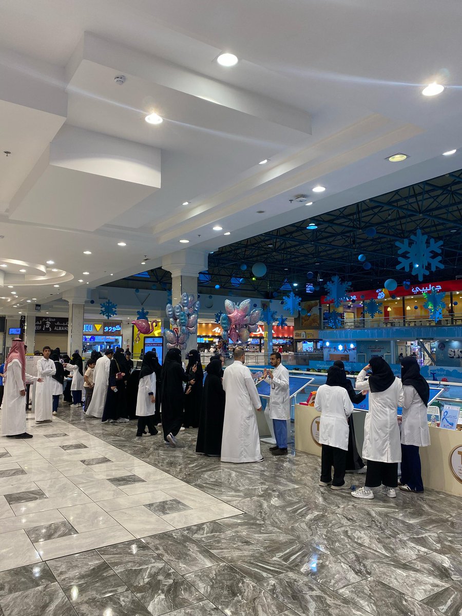 OrthopedicTU's tweet photo. مع ختام حملتنا التوعوية بعنوان "هشاشة العظام🦴" تحت إشراف د. هاشم بخاري @Hashem_Bukhary، نتمنى أن نكون قد أسهمنا في زيادة الوعي بأهمية الوقاية والكشف المبكر 🩵
الوقاية تبدأ من اليوم، فكل خطوة تُحدث فرقًا! 
شكرًا لكل من كان جزءًا من هذا الوعي 🤩✨
#صحة_العظام https://t.co/tyVj2jY85w