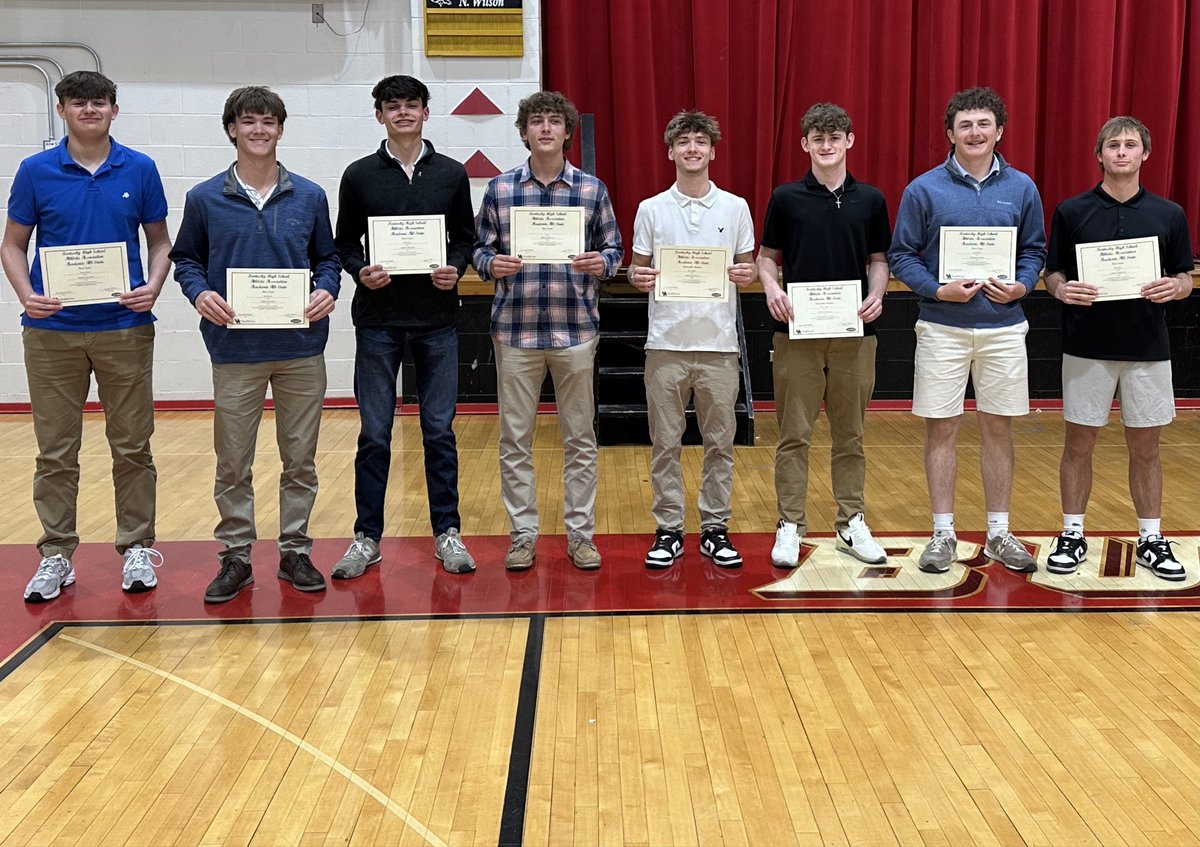 KHSAA Academic All-State:
1st Team:
Sam Bates
Ryan Rayhill
Clay Reynolds
Garrett Stickdorn
Connor Stinnett
Nate Wilson

Honorable Mention:
Drake Mefford
Brendan Puffer 
Drew Swift