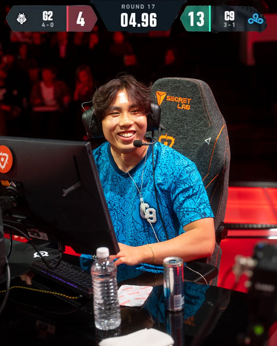 C9VAL's tweet photo. IT'S A MASSACRE https://t.co/oswme60g1z