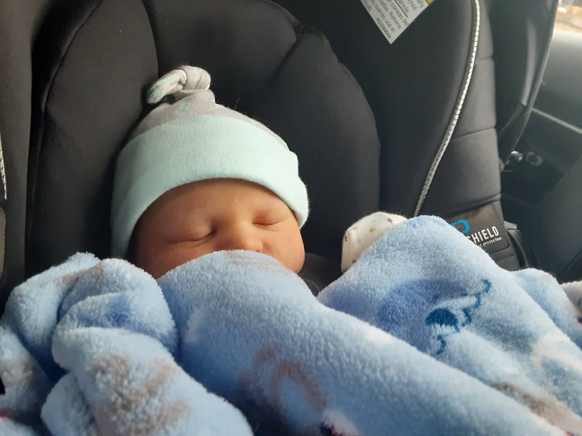 ShaneOnAmerica's tweet photo. Welcome to the world Oliver.. https://t.co/nyy9I1XhJ5