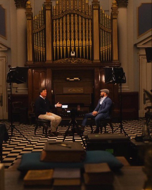 Just watched the full interview of Conor McGregor and it reminds me of ‘The blind leading the blind’ 🧵

The venue in of Interview being at the Grand Lodge room —the HQ of the Freemasons of Ireland 

Let’s dive into some statements Conor McGregor made compared to his actions.