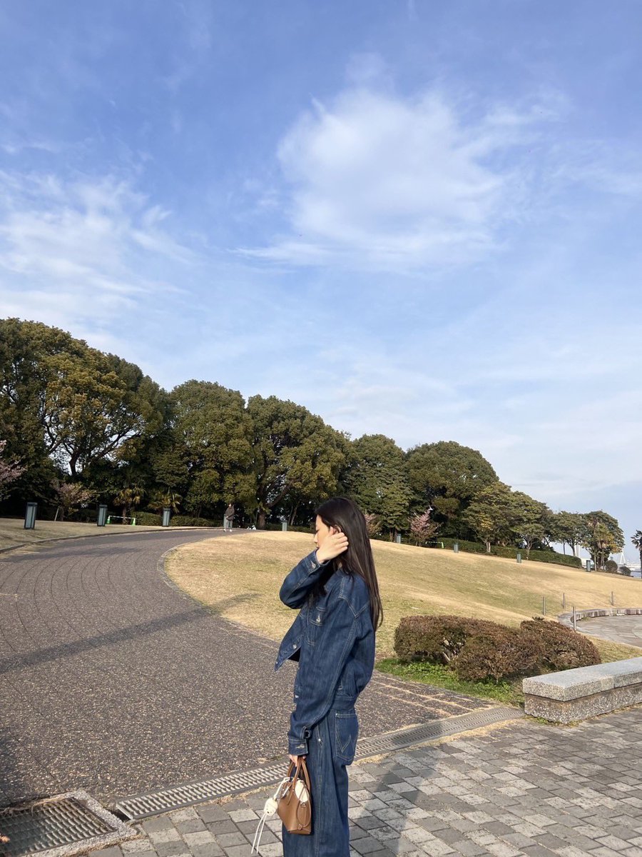 kiwi 瑠花 · tweet media
