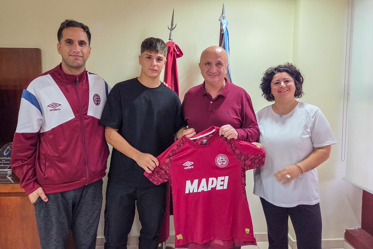 Club Lanús tweet media