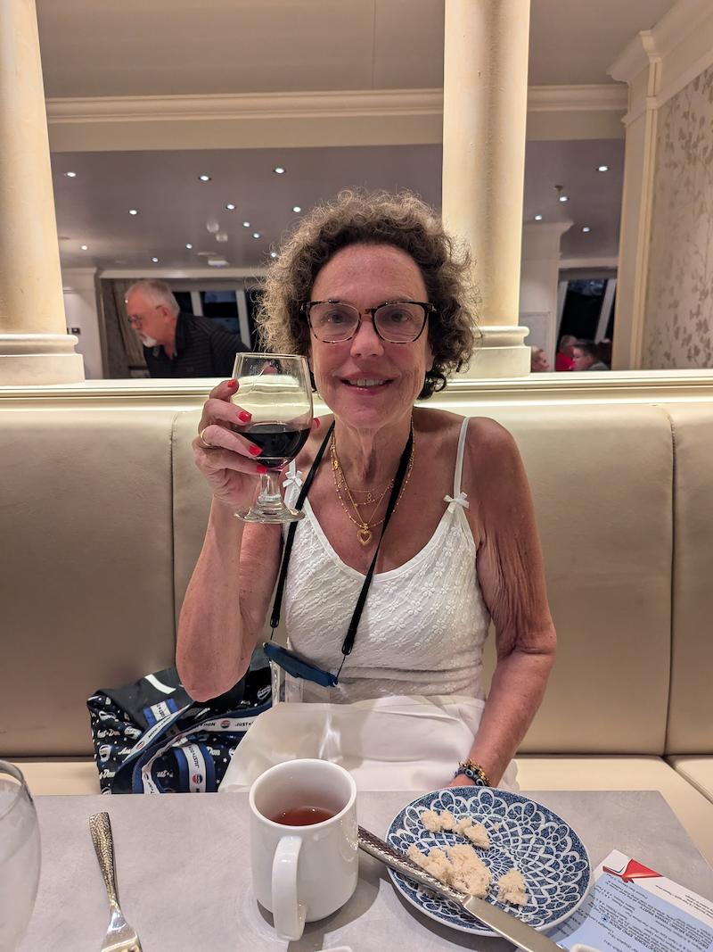 kjrivas's tweet photo. I’m a finalist in Margaritaville Hotels and Resorts' Story Contest. Help me rally votes: https://t.co/VePgnDrJZM @Margaritaville https://t.co/L9I5XWsIZ0
