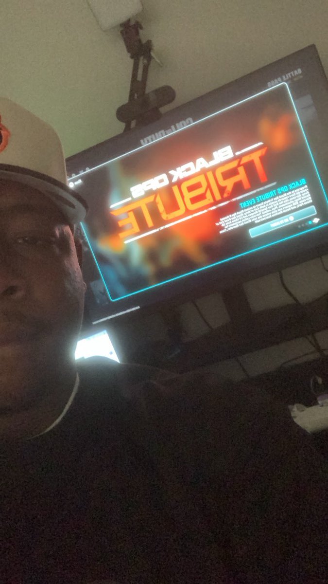 I’m live rightnow on twitch.tv/brothatsrob