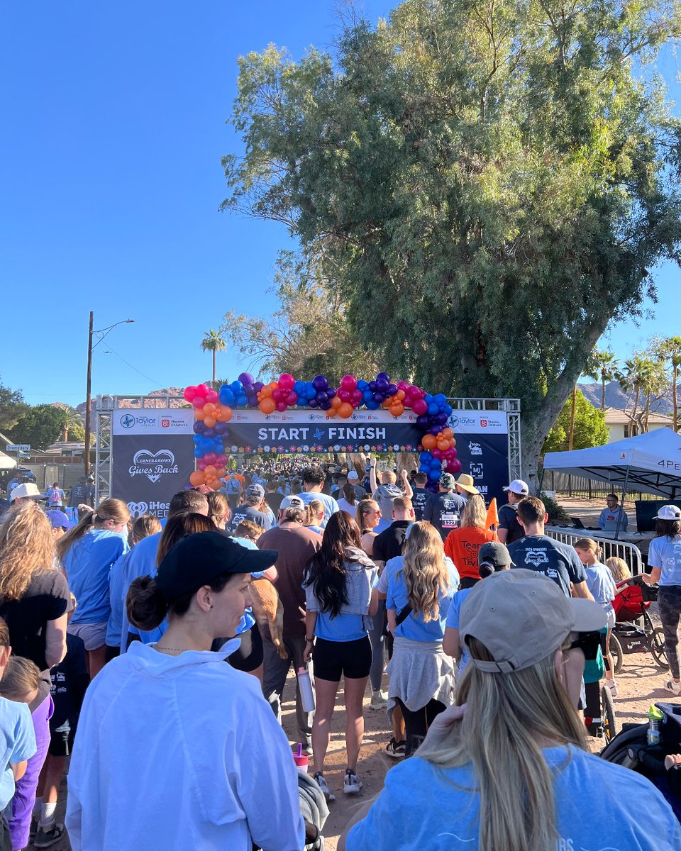 calpool's tweet photo. Our team was honored to participate in the Phoenix Children's Team Taylor Fun Run earlier this month. This annual event brings together people of all ages to support families who have experienced the unimaginable loss of a child to SUID.
#calpools #cplcareclub #phoenixchildrens https://t.co/0qSQ5NZXwW