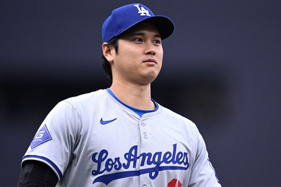 livedoornews's tweet photo. 【監督発表】大谷翔平が「父親リスト」入り、真美子夫人が第1子出産のため試合欠場
https://t.co/Up4tW7gSqZ

日本時間19日、大谷は敵地でのレンジャーズ戦を欠場する。ロバーツ監督は「ショウヘイは産休に入っている。彼がいつ復帰するのか、いつお子さんが誕生するのかはわからない」と説明した。 https://t.co/C1opjCty53