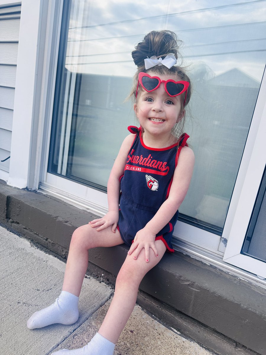 Jen Marek tweet media