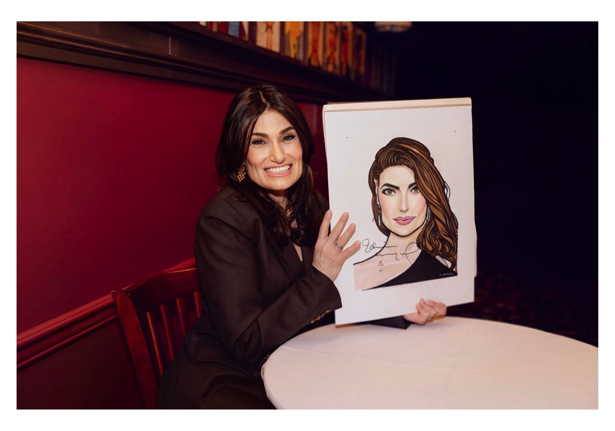 ShowPeopleMag's tweet photo. The lovely + talented Tony winning actress and #Broadway powerhouse #IdinaMenzel receiving her caricature at the world-famous #Sardis restaurant!!  📷 Nicole Wilson  

#Broadway #BwayShow #BroadwayPhotographer https://t.co/DGDsVn5p85