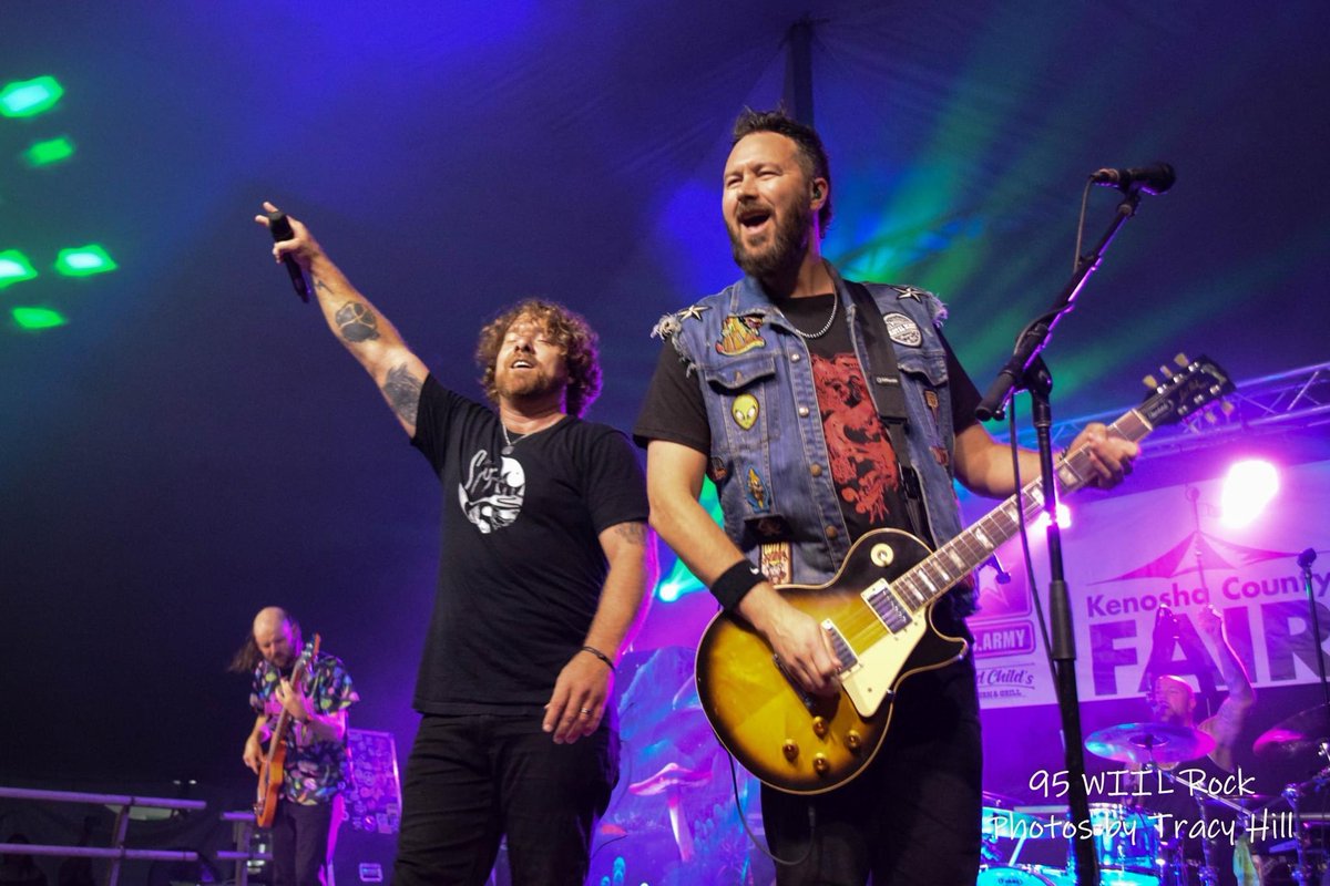 SLC… Who’s coming out to <a href="/depotslc/">The Depot</a> tonight for a night full of rock?! 🤘🤘 

We hit Colorado tomorrow night, April 19th… So, Grand Junction you better be ready for a good time! 

#LiveMusic #TGIF #RockAndRoll #Rock #RockMusic #Bliss #RockBand #RoyalBliss 

📸: @tracylynhill