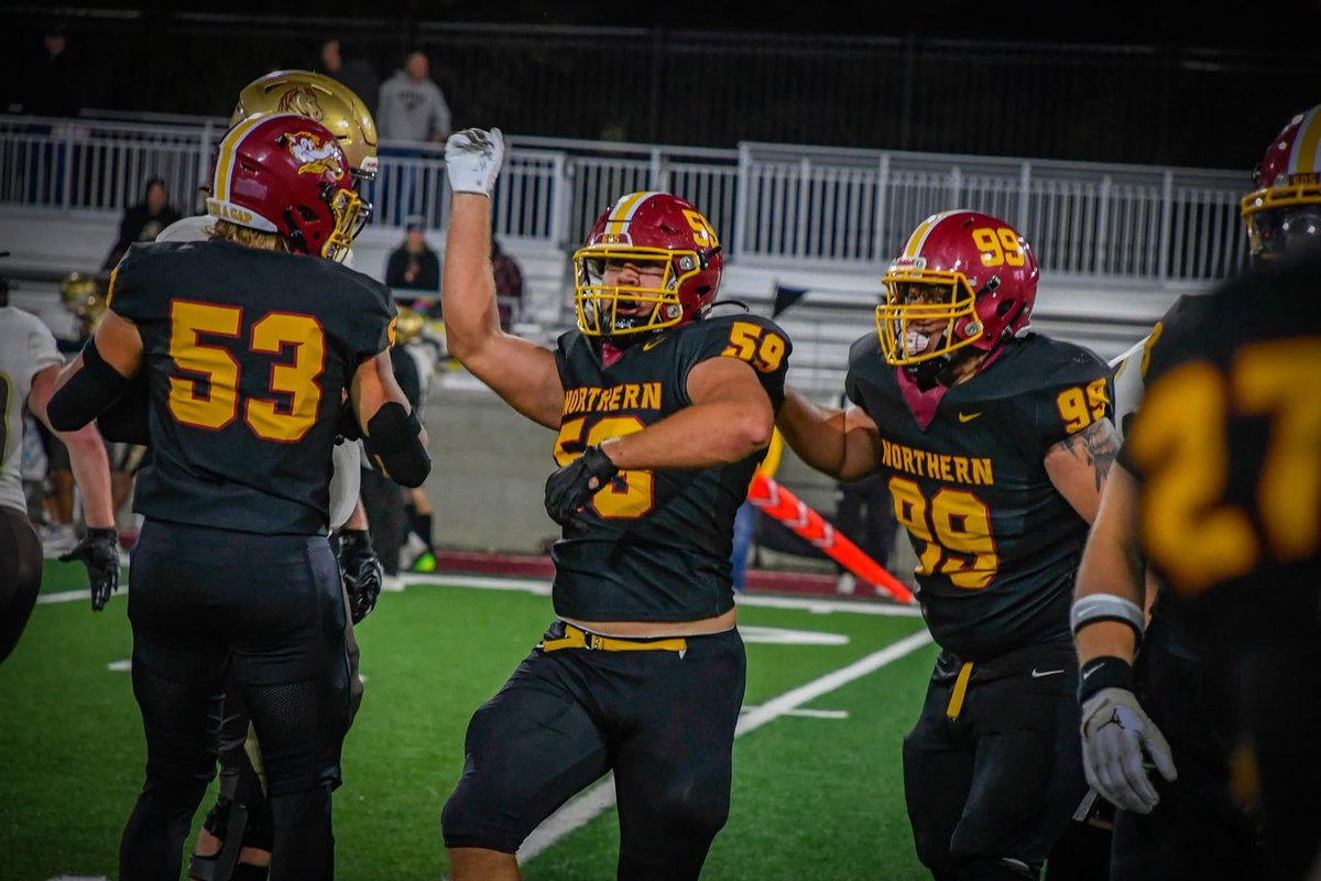 Northern State Football🐺 🏈 tweet media