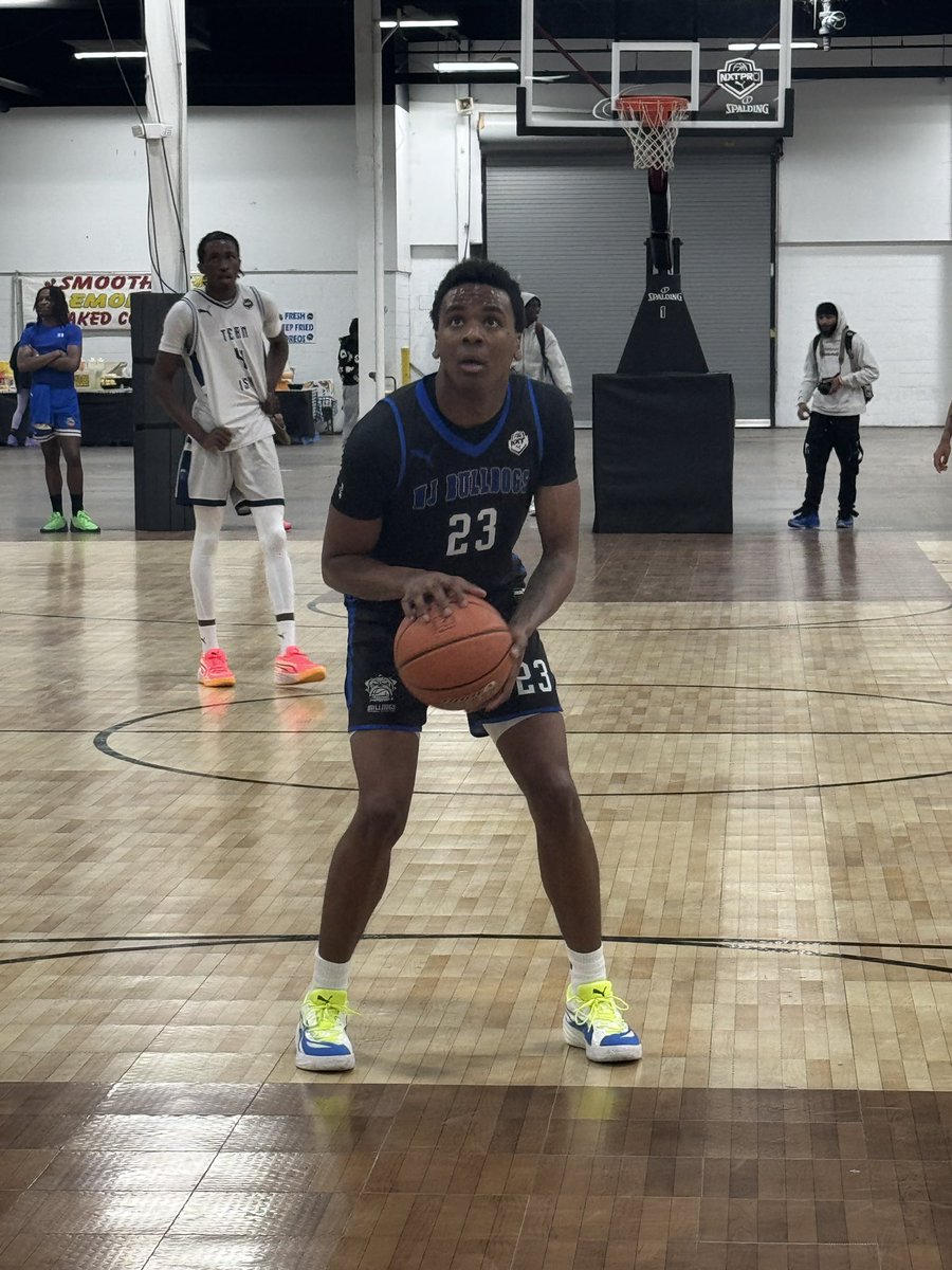 Khalil Shakir π (@coachkhalils) on Twitter photo Jerelz Ortiz of NJ Bulldogs 17U has been really impressive. Has a really good motor paired with the length and athleticism that allows him to immediately impact the game on both sides of the ball! #NXTPROVF
<a href="/NJBulldogsAAU/">NJ Bulldogs AAU Basketball</a> <a href="/NxtProHoops/">NXTPRO Hoops</a> Jerelz Ortiz of NJ Bulldogs 17U has been really impressive. Has a really good motor paired with the length and athleticism that allows him to immediately impact the game on both sides of the ball! #NXTPROVF
<a href="/NJBulldogsAAU/">NJ Bulldogs AAU Basketball</a> <a href="/NxtProHoops/">NXTPRO Hoops</a>