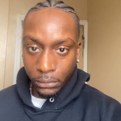 ohthats_squeeze's tweet photo. #NewProfilePic https://t.co/aOrQYIOQWE