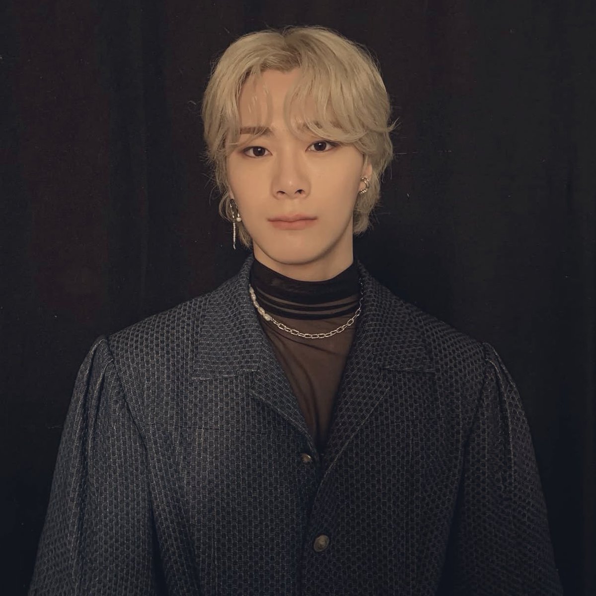 naziatheworld's tweet photo. [19.04]

i miss you so much.
rest in peace my beautiful angel  <3 

#MOONBIN #문빈 #RestInPeaceMoonbin https://t.co/QuGNJSvT95