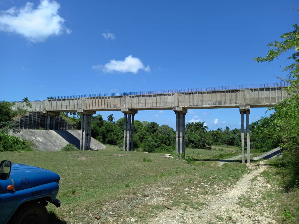 eiphhuebgpinv's tweet photo. Se realizan los trabajos de campo para la Solución de abasto al poblado de Guatemala desde el Río Guayabo en el municipio de Mayarí.
#UEBGP #HolguínSí https://t.co/BEHD7O7IKl