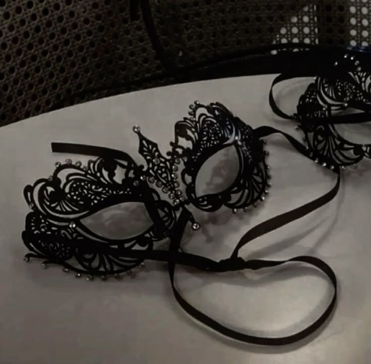 ⠀   ⠀⠀⠀ 
⠀     ⠀⠀⠀⠀⠀  𝒘elcome to the b͟e͟s͟t :
⠀ ⠀           ⠀  semester of чour lıves !
⠀ ⠀        ⠀  ⠀  ─┈ 🪩 #𝐁𝐑𝐈𝐀𝐑𝐁𝐀𝐋𝐋